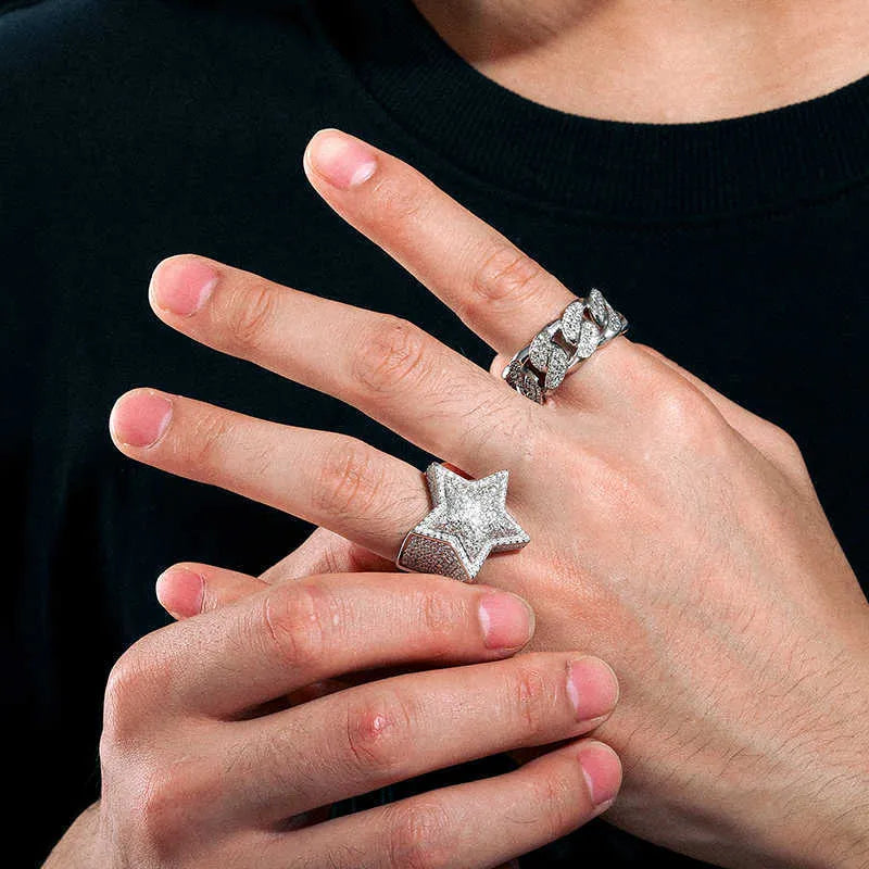 VVS Moissanite Diamond Star Ring