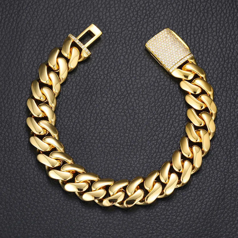 14k 10mm Cuban Link Bracelet (Cubic Zirconia Lock)